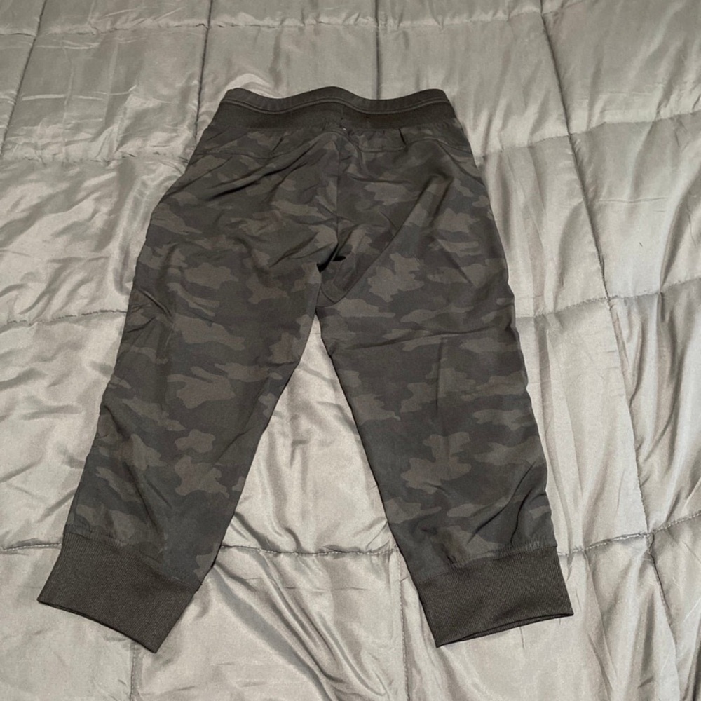 Kyodan Crop Joggers - Picture 3 of 5